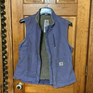 Women’s carharrt vest